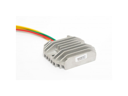 MOSFET feszültségszabályzó - univerzális, háromfázisú motorkerékpárokhoz
